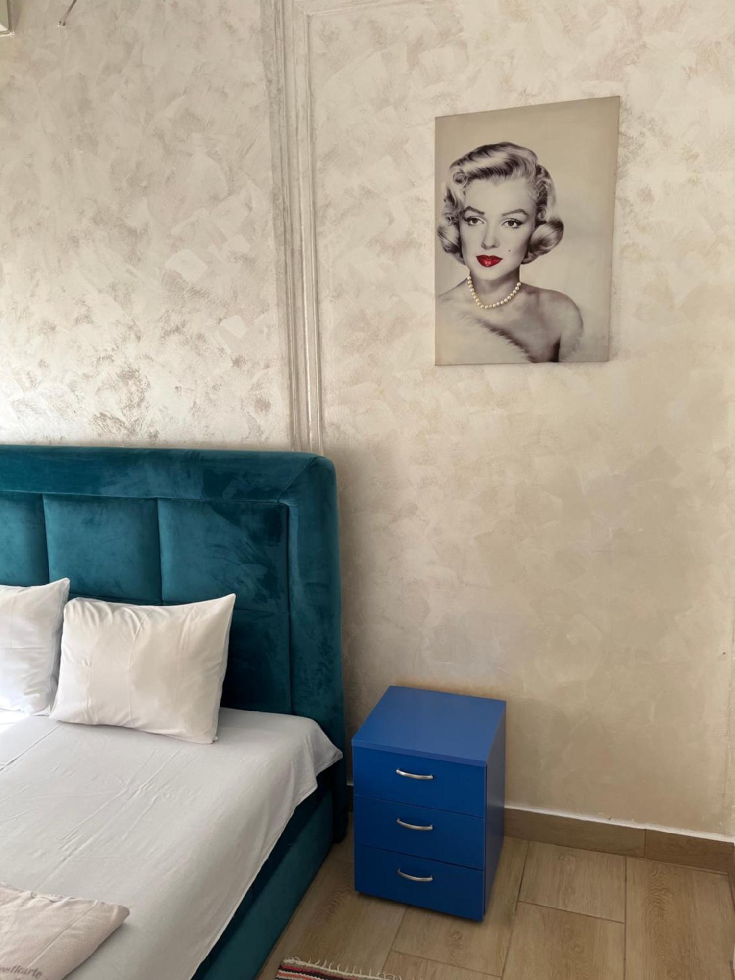 Sobe Sa Sopstvenim Kupatilom Private Rooms Bathroom In Center نوفي ساد المظهر الخارجي الصورة